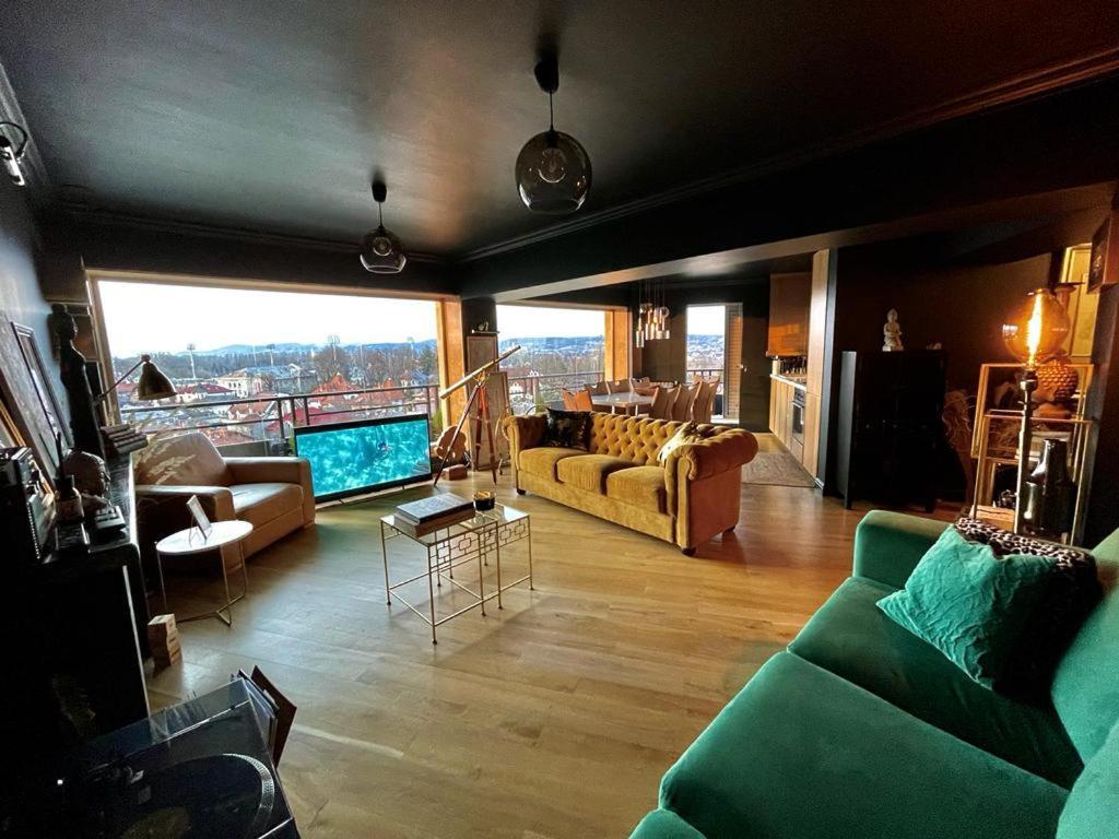 Noir Penthouse Appartement Targoviste Buitenkant foto