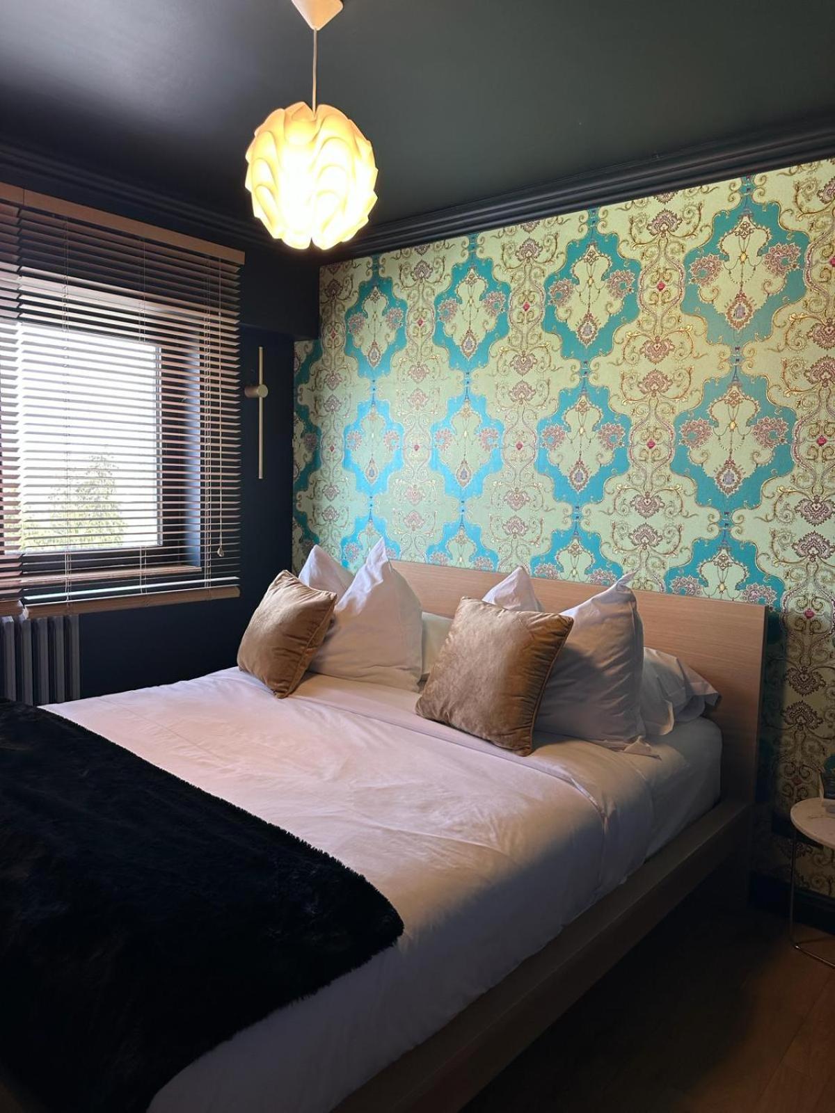 Noir Penthouse Appartement Targoviste Buitenkant foto